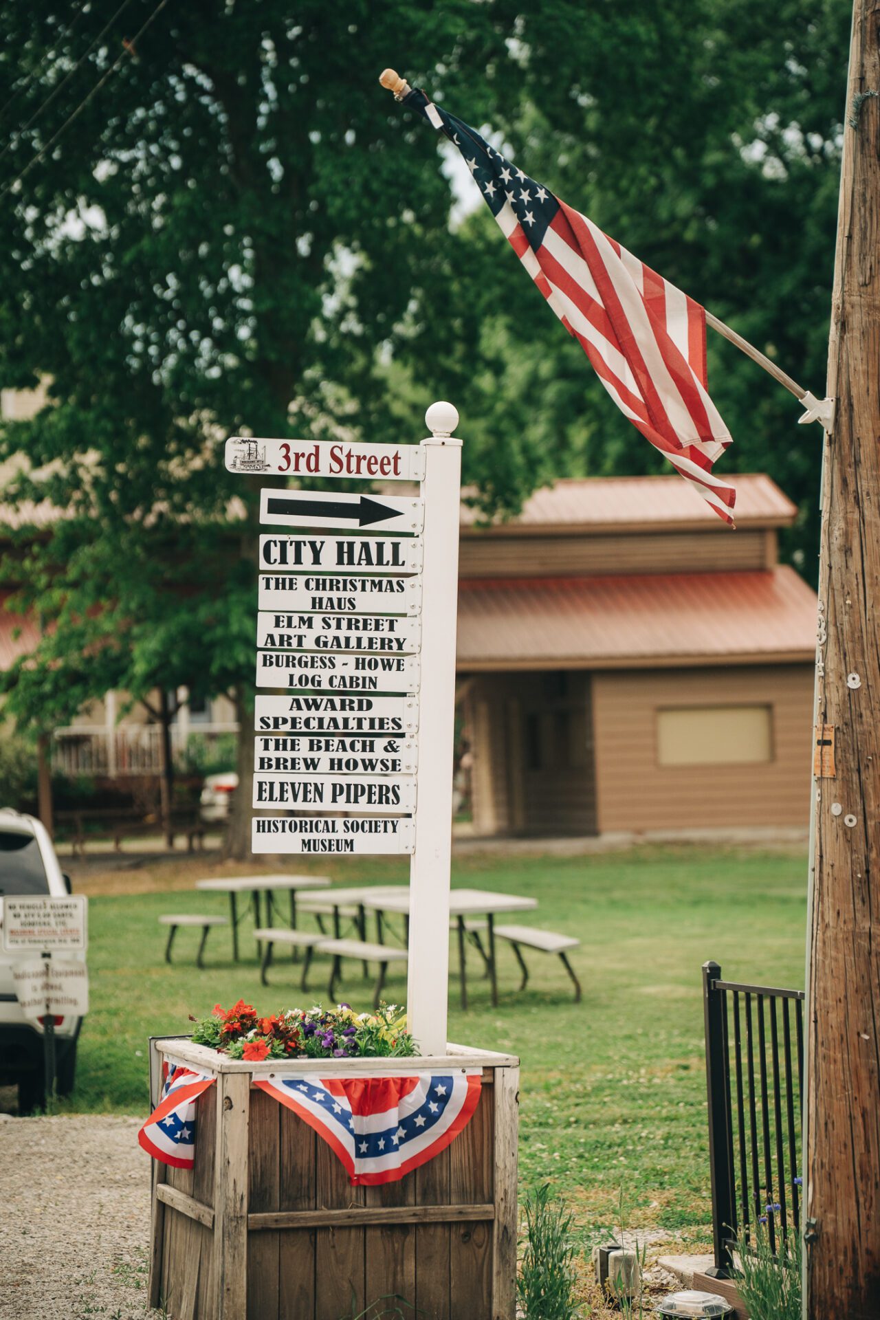 Kimmswick Directional Signs